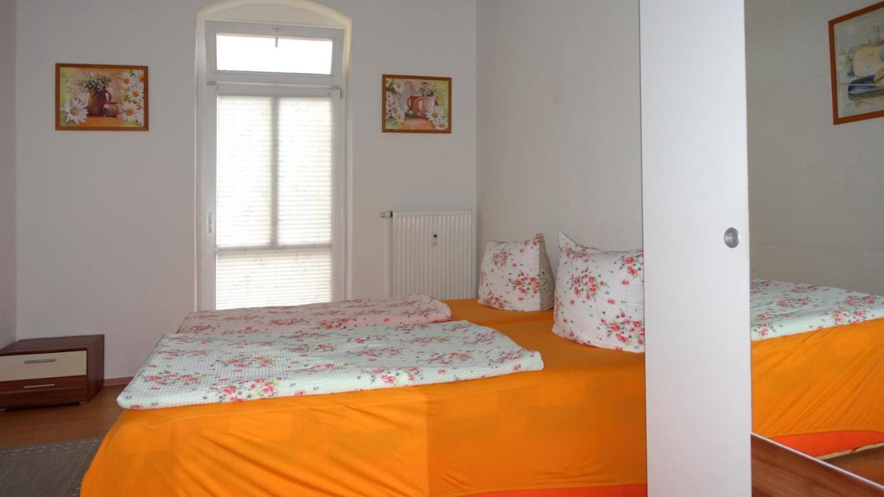 Pirna/dohna, 2 R.-wohnung In Mehrfamilienhaus Apartment