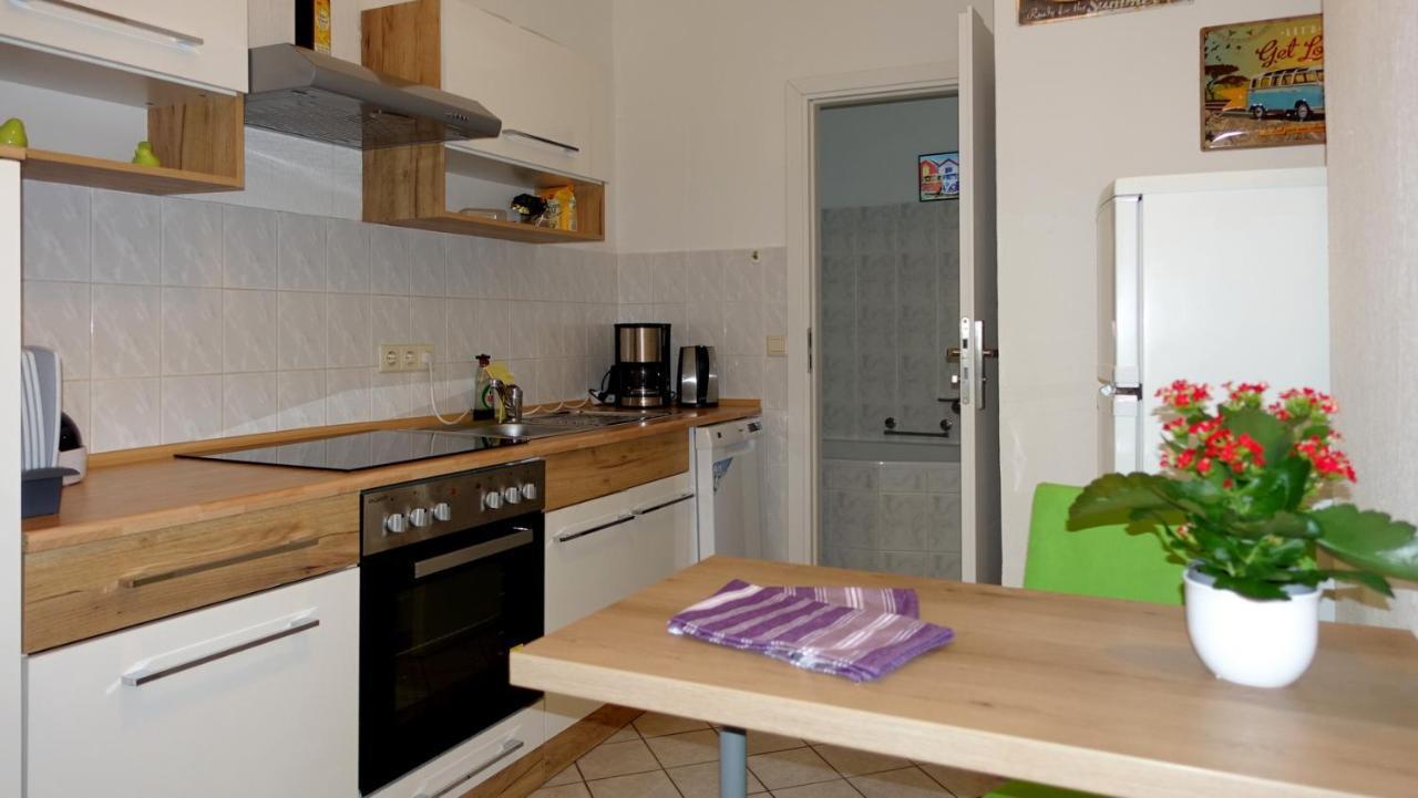 Pirna/dohna, 2 R.-wohnung In Mehrfamilienhaus
